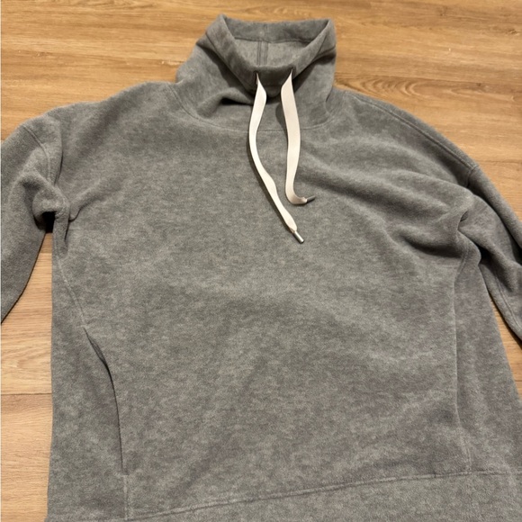 Lululemon Go Forward Pullover - Picture 3 of 7